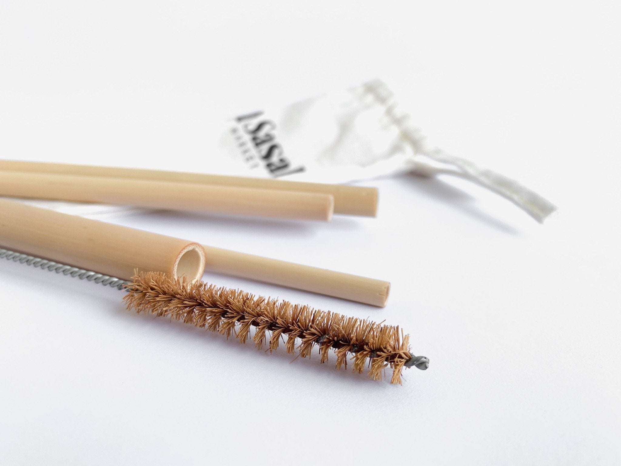 Bamboo Straws, of 4 with a Cleaner Set