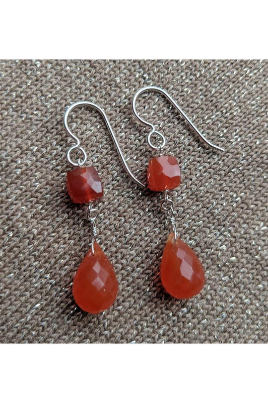 Carnelin Briolette Gemstone Silver Earrings