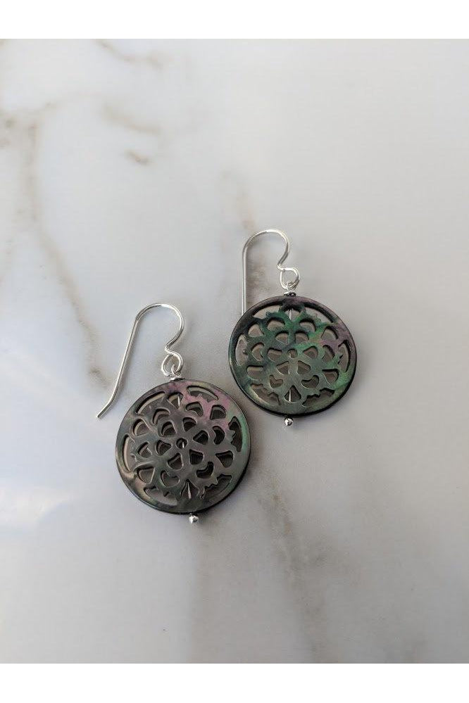 Round Mother of Pearl Silver Earrings
